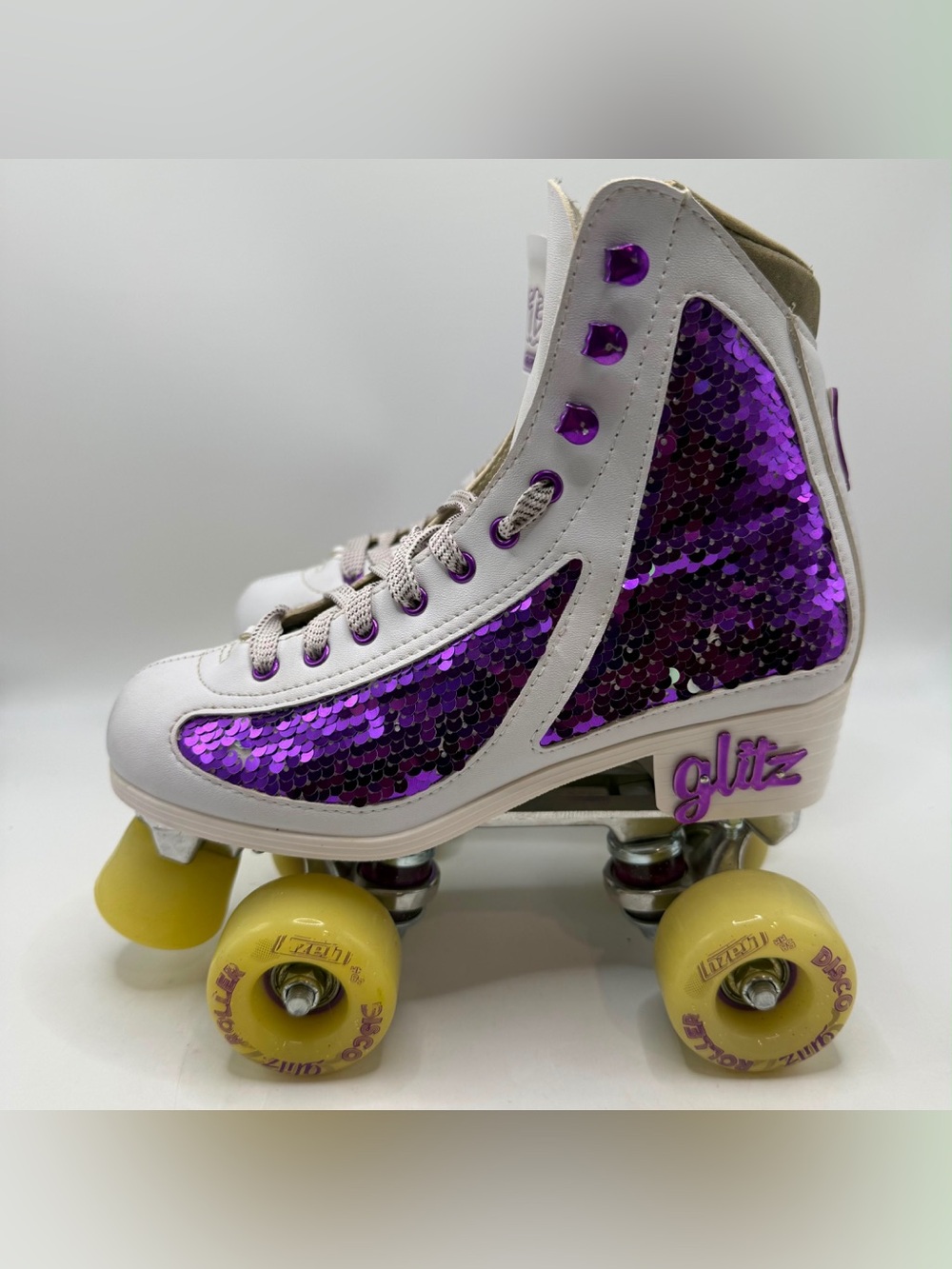 Crazy Skates Glitz Disco Roller Skates Women’s Size 5 Purple Sequin White